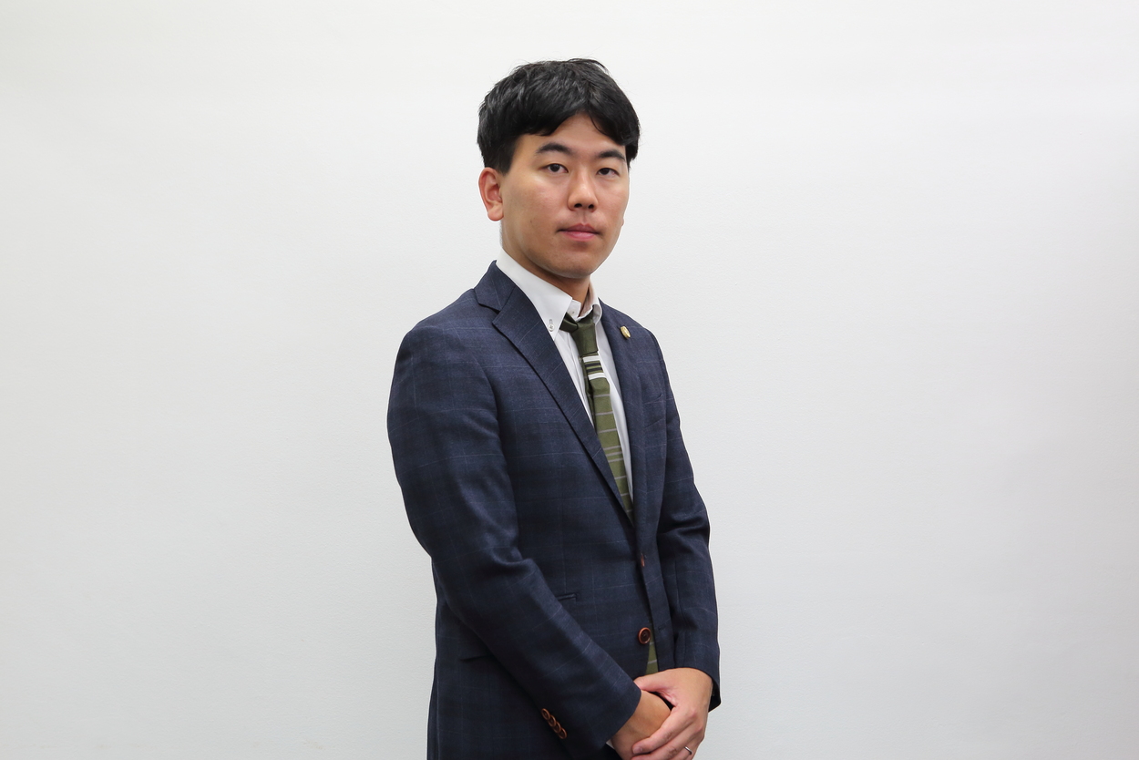 弁護士 畝岡 遼太郎